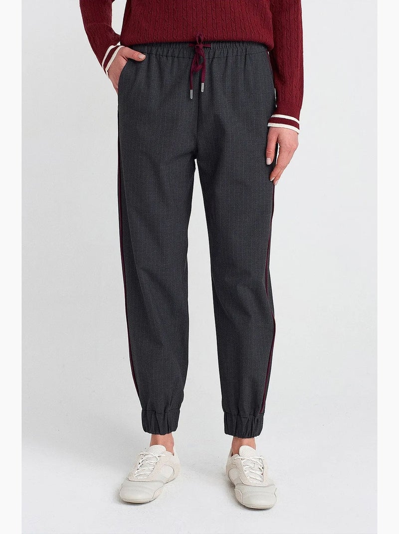 Women's pantaloni jogger in crepe di poliestere dilvin Grigio nero - Kiabi