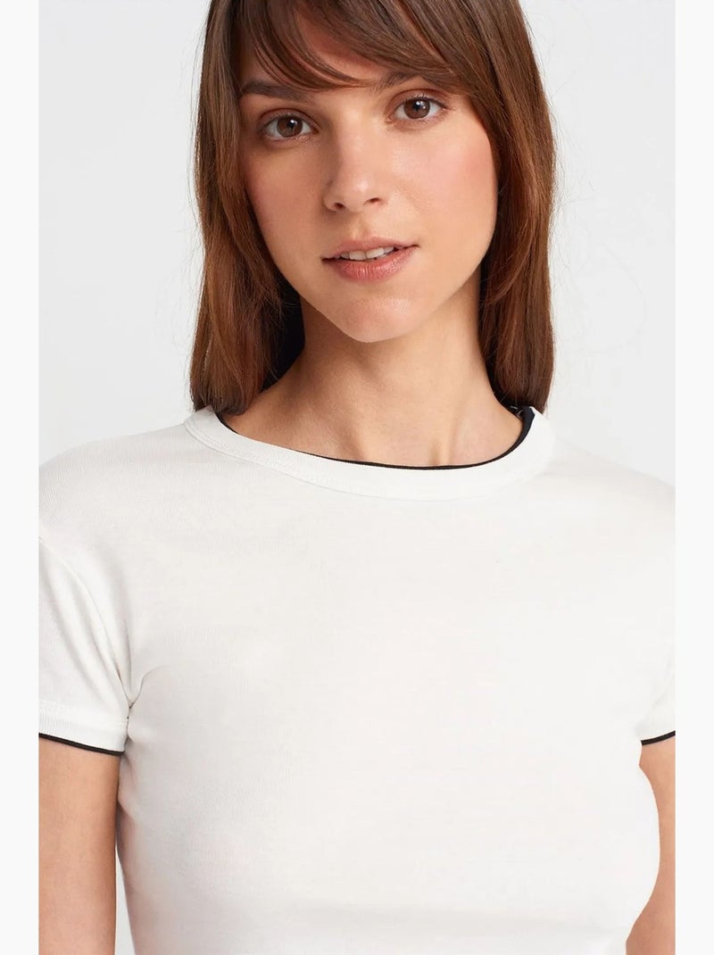 Women's t-shirt crop in cotone slim fit dilvin Ecru - Kiabi