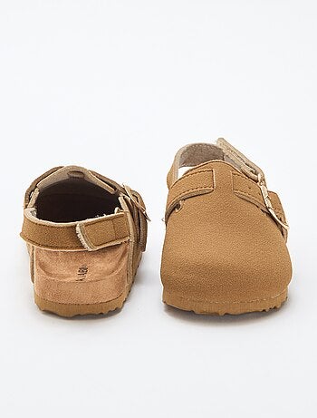 Zoccoli in simil suede con velcro